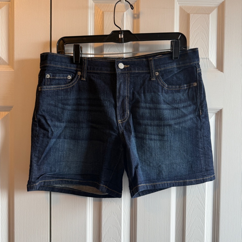 Banana Republic Dark Wash Denim Shorts Size 29 / 8 Stretch Jean Shorts